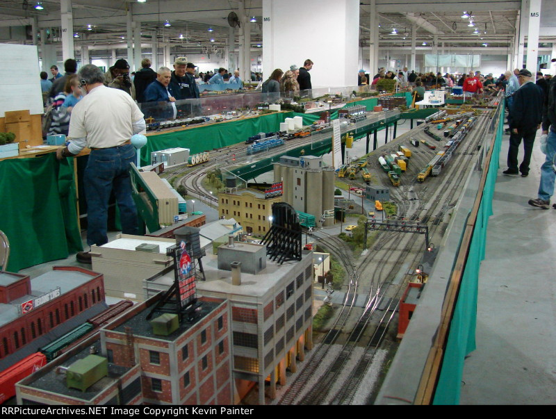 PHOTOS Reading Greenberg Train Show